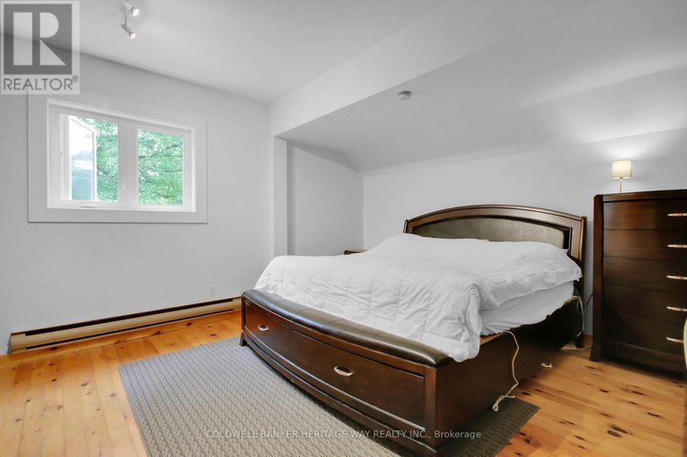 28446090/828-ashby-road/lanark-highlands-dalhousie-twp/lanark-highlands/ontario/K0G1K0_25