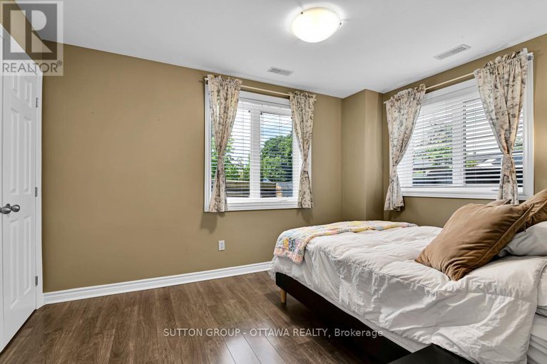 28647620/4-1210-mcwatters-road/queensway-terrace-southridgeview/ottawa/ontario/K2C3Y2_21