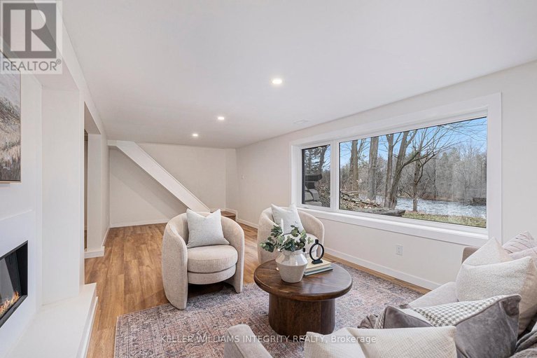 28376426/17-lockview-road/manotick-village-manotick-estates/ottawa/ontario/K4M1B2_24