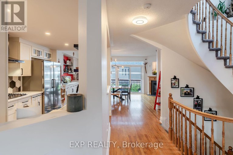 28562164/97-castle-glen-crescent/glencairnhazeldean/ottawa/ontario/K2L4G9_12