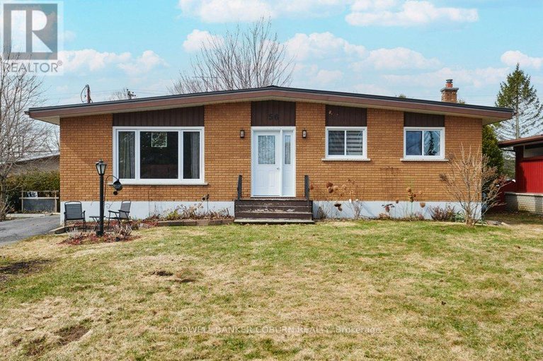 29564616/56-meikle-street/morrisburg/south-dundas/ontario/K0C1X0_2