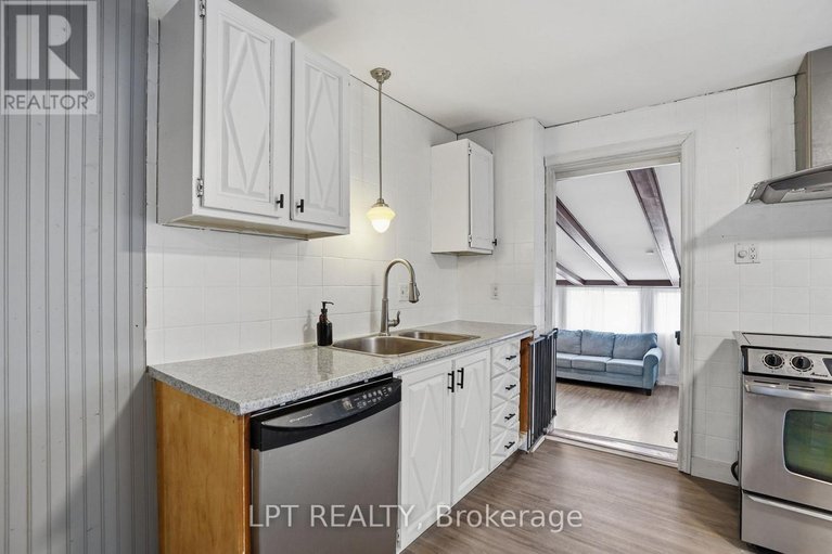 29572535/46-mill-street/vankleek-hill/champlain/ontario/K0B1R0_9