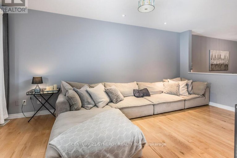 29507569/634-moorpark-avenue/emerald-meadowstrailwest/ottawa/ontario/K2M0H8_7