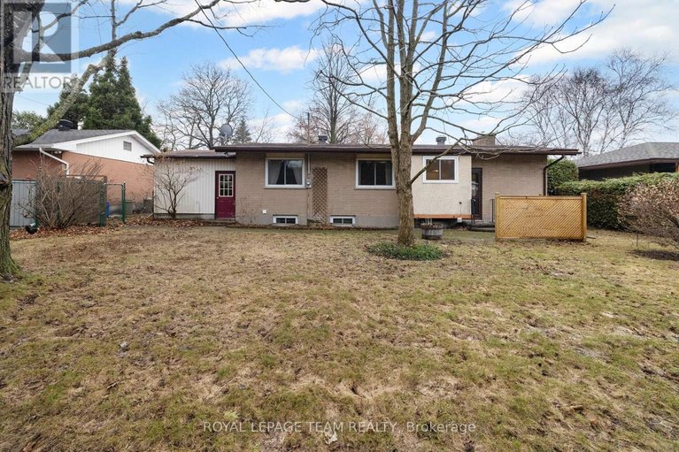 29618912/30-elmsley-crescent/arbeatha-park/ottawa/ontario/K2H6V3_41