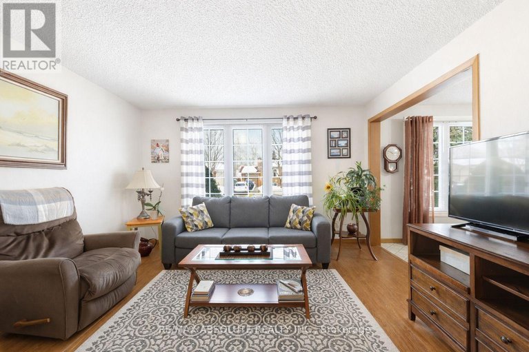 29448325/610-oxford-street-e/kemptville/north-grenville/ontario/K0G1J0_12