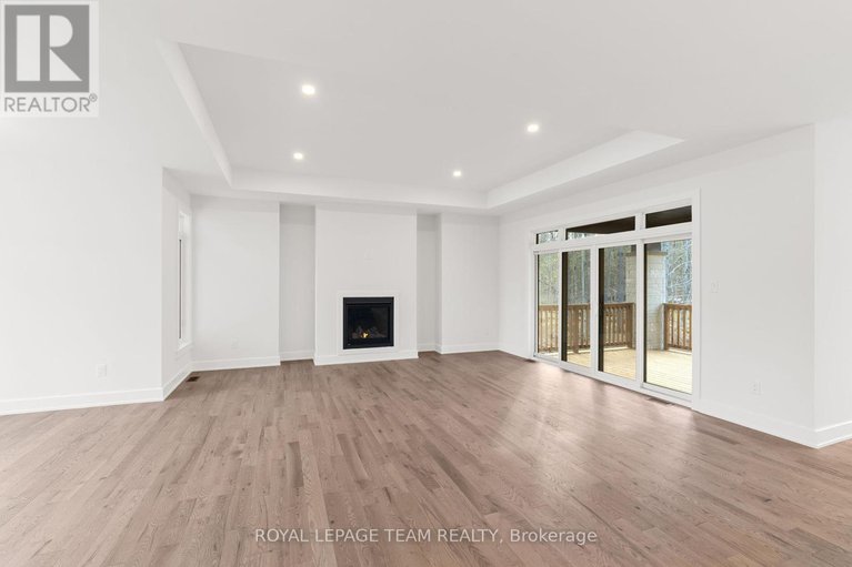 28410358/79-hogan-drive/mcnabbraeside-twps/mcnabbraeside/ontario/K7S0H8_7