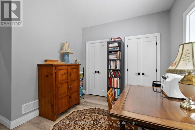 28406247/397-lime-kiln-road/horton-twp/horton/ontario/K7V3Z4_26