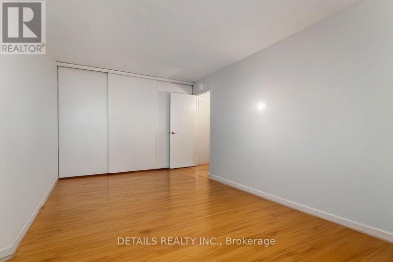 29151817/1910-265-poulin-avenue/britannia/ottawa/ontario/K2B7Y8_13