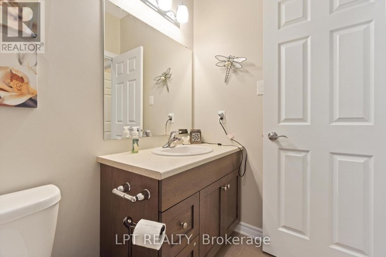 28825219/100-blackhorse-drive/north-grenville-twp-kemptville-south/north-grenville/ontario/K0G1J0_28