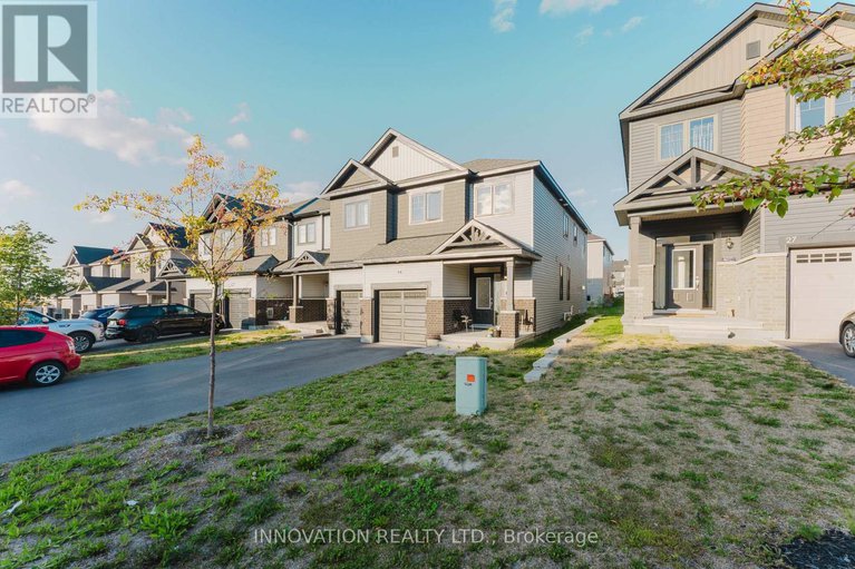 28861165/25-atop-lane/blossom-parkkemp-parkfindlay-creek/ottawa/ontario/K1X1G6_4