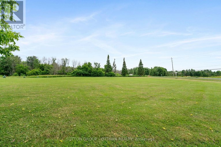 29557339/20330-lochiel-road/north-glengarry-lochiel-twp/north-glengarry/ontario/K0C1A0_37