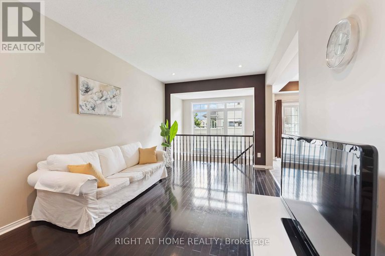 28585607/905-caldermill-private/stonebridge/ottawa/ontario/K2J0Z8_5