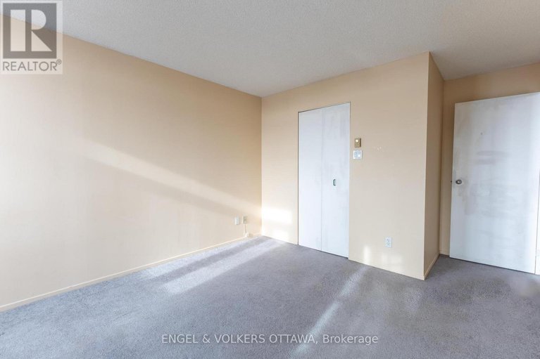 27858668/824-1025-grenon-avenue/fairfield-heights/ottawa/ontario/K2B8S5_8