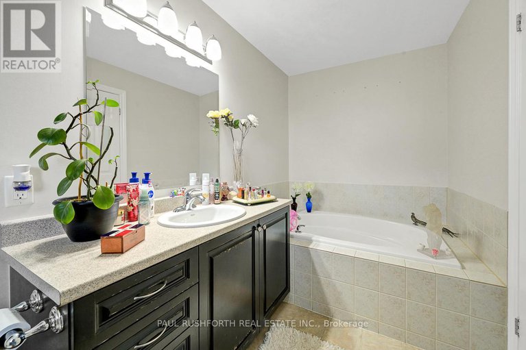 28641838/265-wildcliff-way/avalon-east/ottawa/ontario/K4A0L4_18