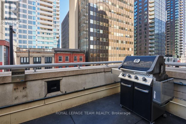 28257141/1704-234-rideau-street/sandy-hill/ottawa/ontario/K1N0A9_31