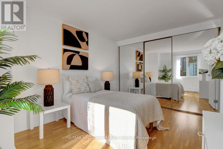 28859548/504-222-guigues-avenue/lower-townbyward-market/ottawa/ontario/K1N5J2_25