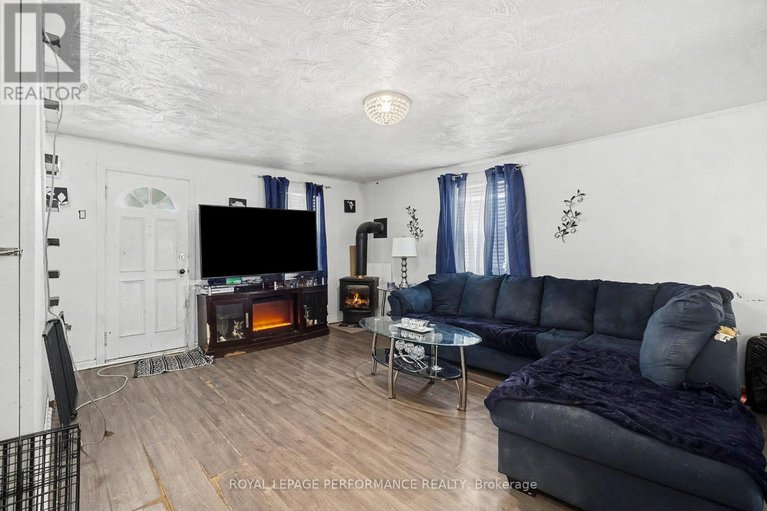 29233003/1069-alma-street/town-of-rockland/clarence-rockland/ontario/K4K1E4_10