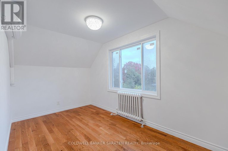 29294876/10-argue-drive/borden-farmstewart-farmcarleton-heightsparkwood-hills/ottawa/ontario/K2E6S1_31