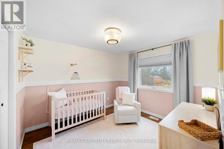 29612926/1877-russett-drive/mcnabbraeside-twps/mcnabbraeside/ontario/K7S3G8_11