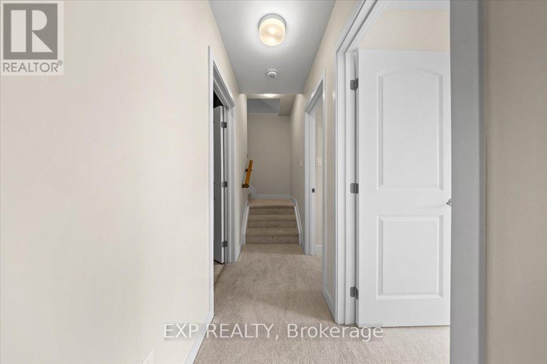28514911/933-mishi-private/cfb-rockcliffe-and-area/ottawa/ontario/K1K0P2_14