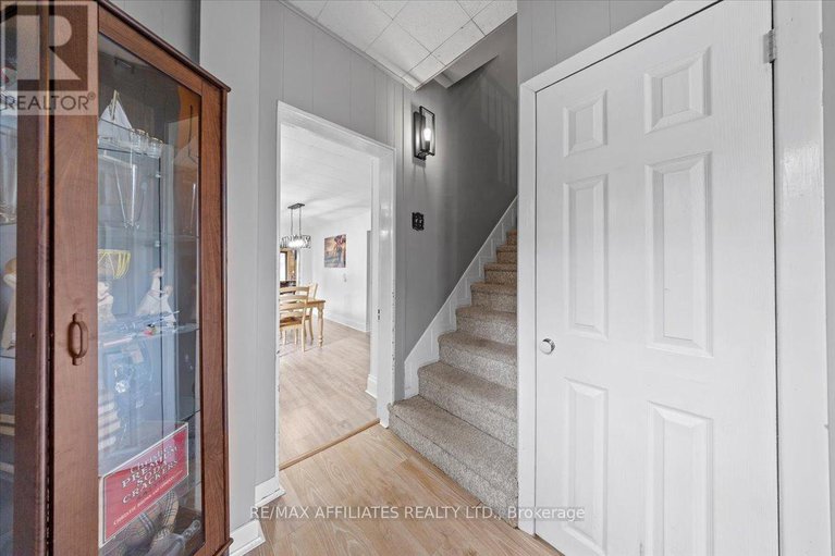 28336171/5348-dunning-road/vars-area/ottawa/ontario/K4B1J1_24