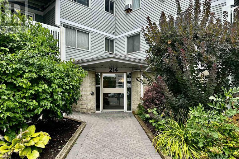 28795626/408-214-viewmount-drive/borden-farmstewart-farmcarleton-heightsparkwood-hills/ottawa/ontario/K2E7X3_1