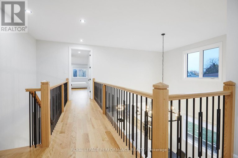 29317173/1709-fisher-ave-avenue/carleton-heights/ottawa/ontario/K2C1X9_25