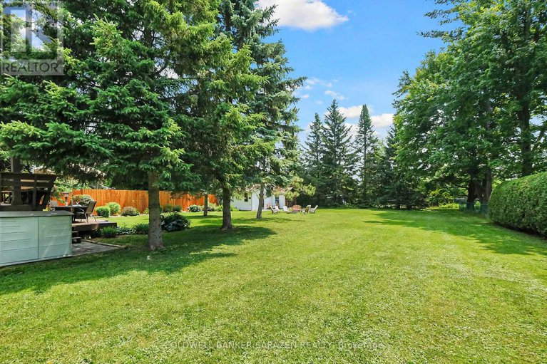 28553971/92-strachan-street/richmond/ottawa/ontario/K0A2Z0_40