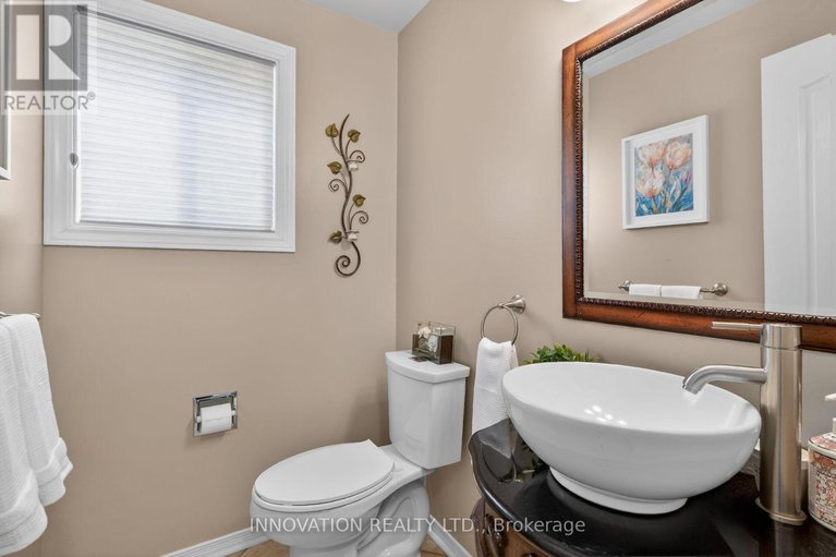 29674454/1698-teakdale-avenue/chapel-hill/ottawa/ontario/K1C6M4_16