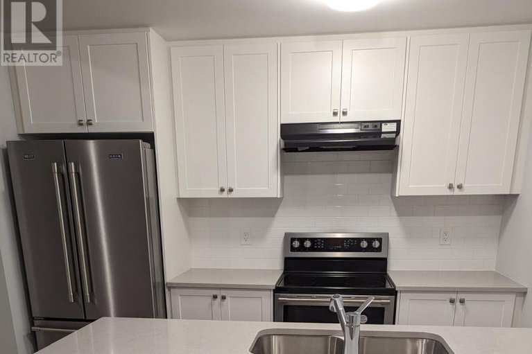 29256005/606-lillian-freiman-private/half-moon-bay/ottawa/ontario/K2J6Z8_4