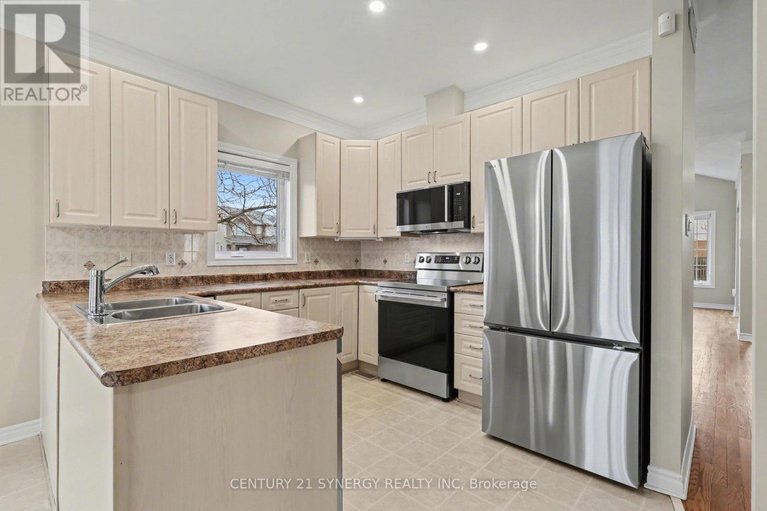 29612747/894-gosnell-terrace/fallingbrookgardenway-south/ottawa/ontario/K4A5C2_10