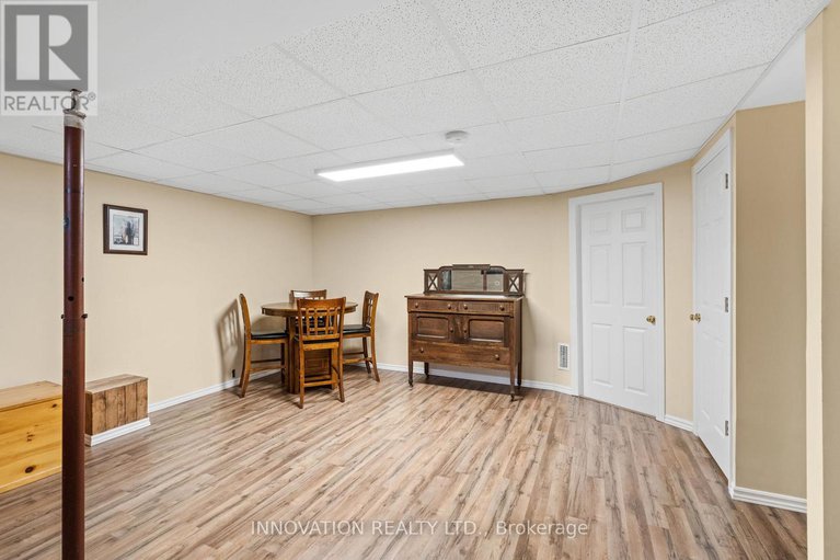 28524483/3-kathleen-crescent/stittsville-central/ottawa/ontario/K2S1L6_26