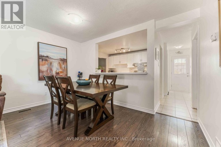 29608047/1964-garden-park-lane/blackburn-hamlet-south/ottawa/ontario/K1B5B2_14