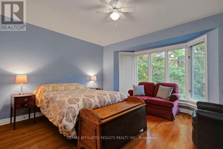 29632363/30-pentland-crescent/beaverbrook/ottawa/ontario/K2K1V5_33