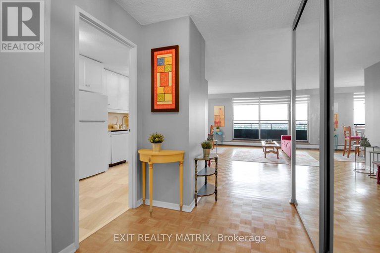 28390610/2408-515-st-laurent-boulevard/viscount-alexander-park/ottawa/ontario/K1K3X5_7