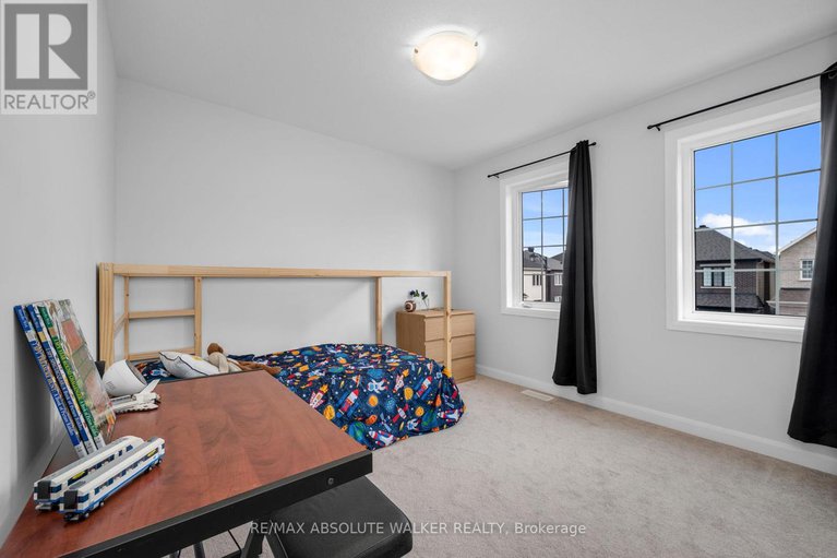 28786896/21-fossa-terrace-n/half-moon-bay/ottawa/ontario/K2J6W4_20