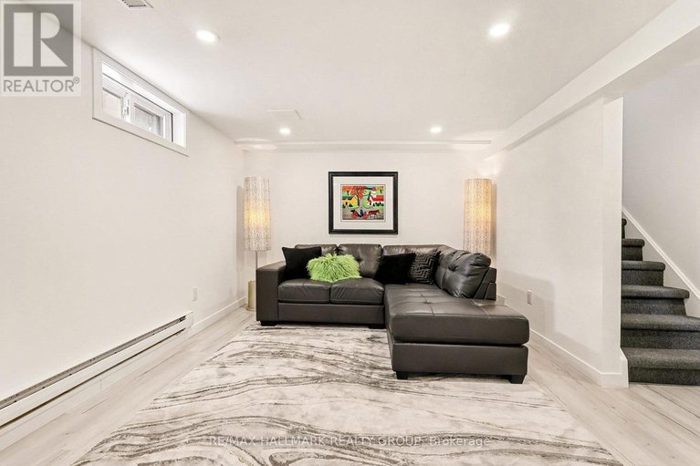 29190139/6861-bilberry-drive/convent-glen-north/ottawa/ontario/K1C2E8_26