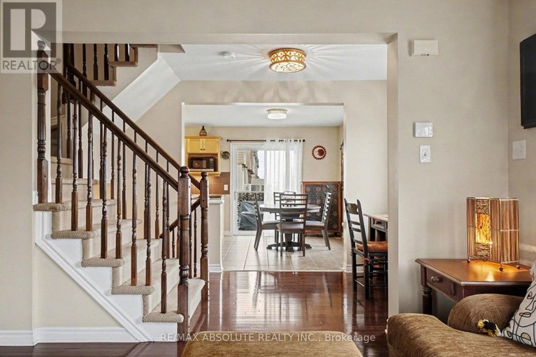 29631799/400-santa-anna-lane/stittsville-north/ottawa/ontario/K2S0M1_14