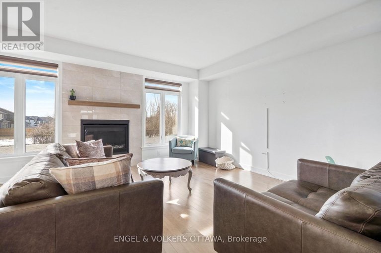 29556815/779-ovation-grove/leitrim/ottawa/ontario/K1T0X6_8