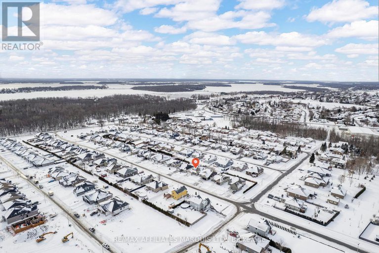 29275538/50-jim-brownell-boulevard/long-sault/south-stormont/ontario/K0C1P0_33