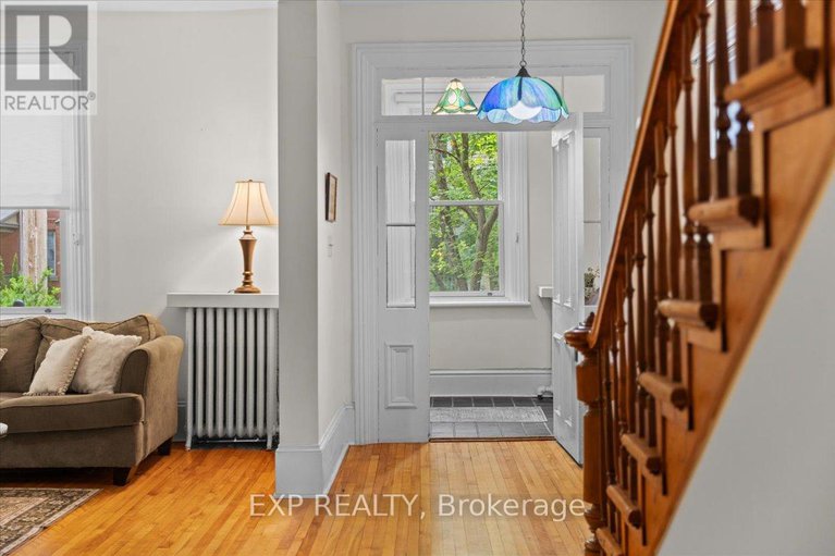 28588521/107-stanley-avenue/new-edinburgh/ottawa/ontario/K1M1N8_4
