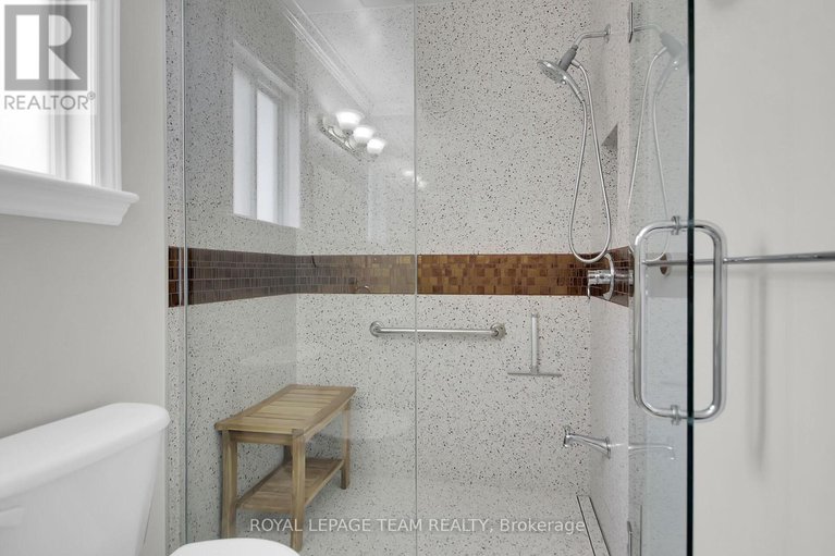 28641849/35-fieldcrest-avenue/longfields/ottawa/ontario/K2J4Y8_28