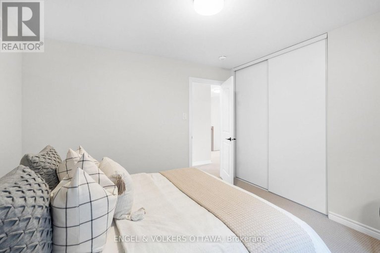 28403100/329-finial-way/half-moon-bay/ottawa/ontario/K2J6V9_31