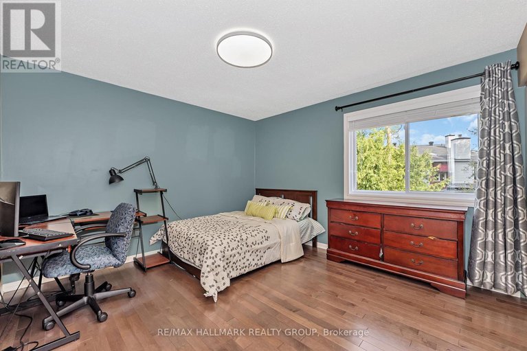 28721094/16-hawley-crescent/bridlewood/ottawa/ontario/K2M1T3_21