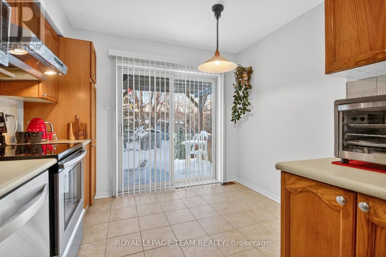 29445574/48-jackman-terrace/katimavik/ottawa/ontario/K2L4E1_36