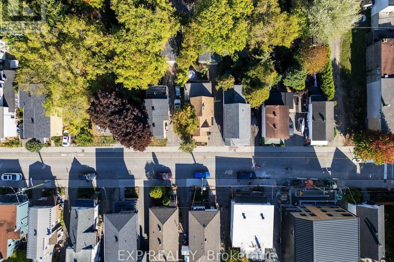 29640321/203-carruthers-avenue/hintonburg/ottawa/ontario/K1Y1N6_31