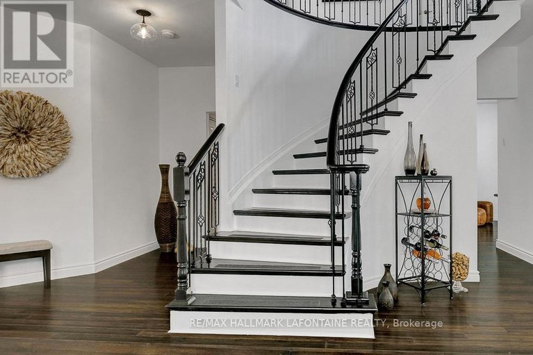 29570539/315-rustic-hills-crescent/springridgeeast-village/ottawa/ontario/K4A5A8_5