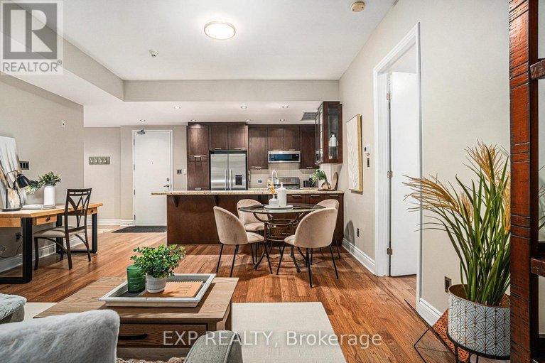 29106195/403-327-breezehill-avenue-s/west-centre-town/ottawa/ontario/K1Y1R6_16