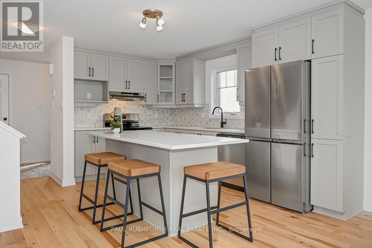 28821515/217-peacock-drive/russell-twp/russell/ontario/K4R0A1_12