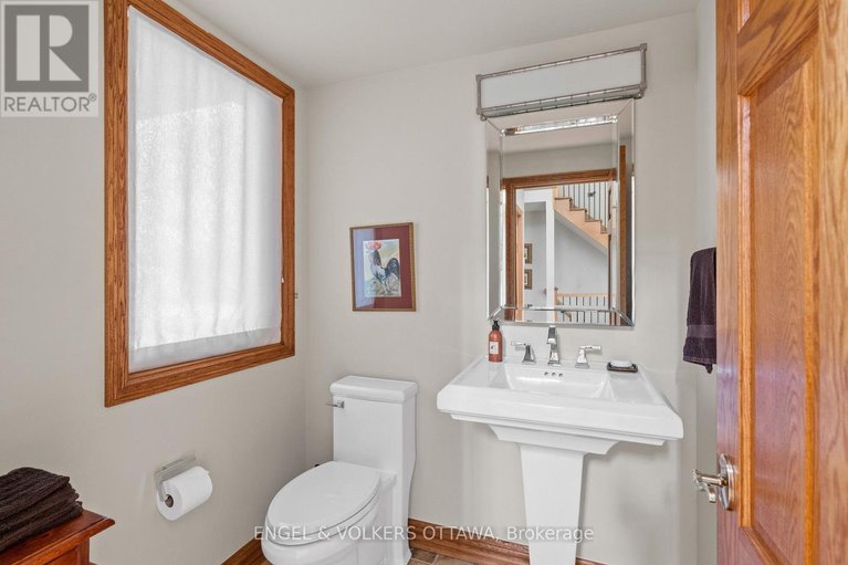 29614401/37-revol-road/merivale-gardens/ottawa/ontario/K2G0B8_14